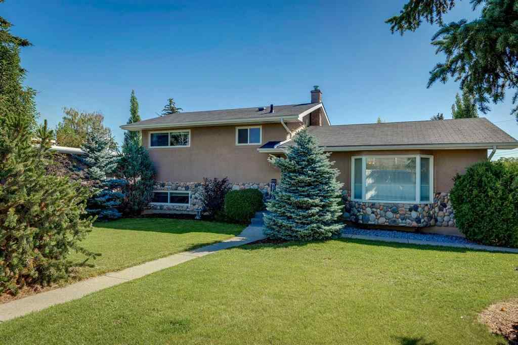 MLS® A2246633 - 1816 Glasgow Drive SW in Glendale Calgary, Residential