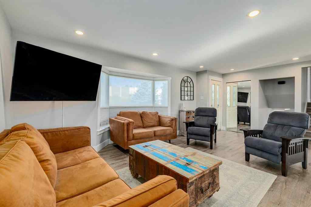 MLS® A2246633 - 1816 Glasgow Drive SW in Glendale Calgary, Residential