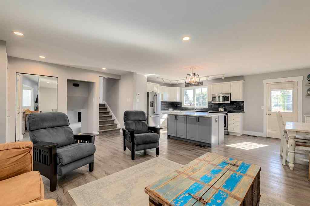 MLS® A2246633 - 1816 Glasgow Drive SW in Glendale Calgary, Residential