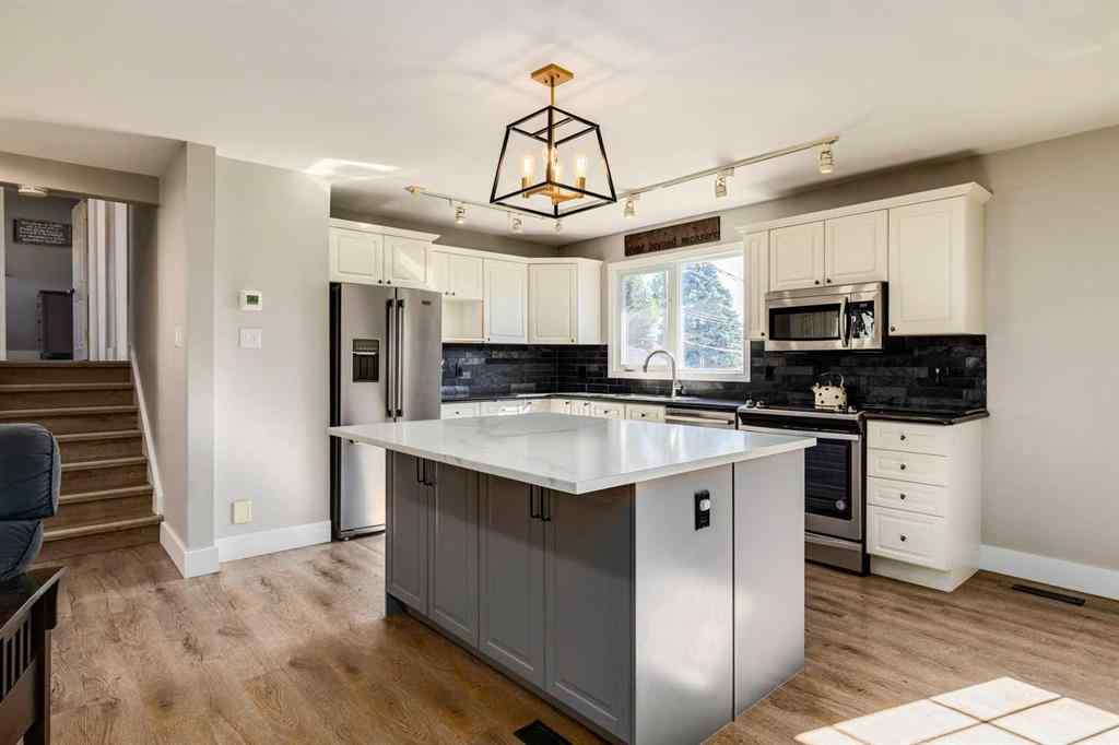MLS® A2246633 - 1816 Glasgow Drive SW in Glendale Calgary, Residential