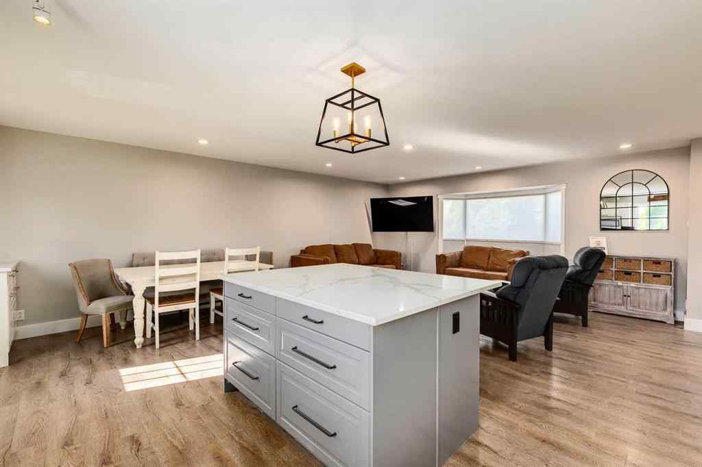 MLS® A2246633 - 1816 Glasgow Drive SW in Glendale Calgary, Residential