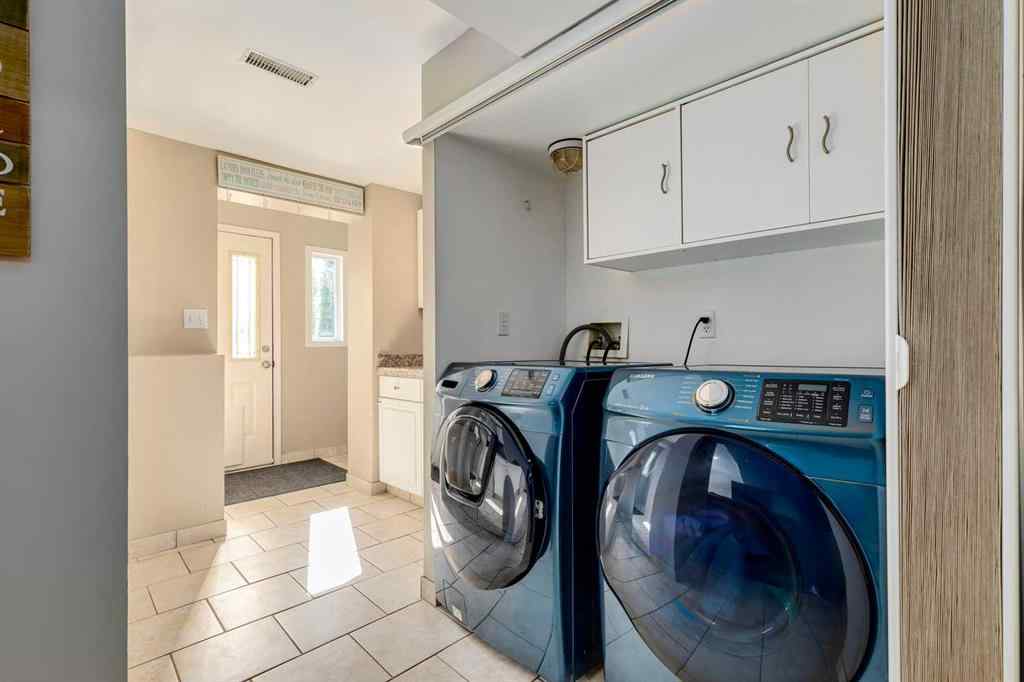 MLS® A2246633 - 1816 Glasgow Drive SW in Glendale Calgary, Residential