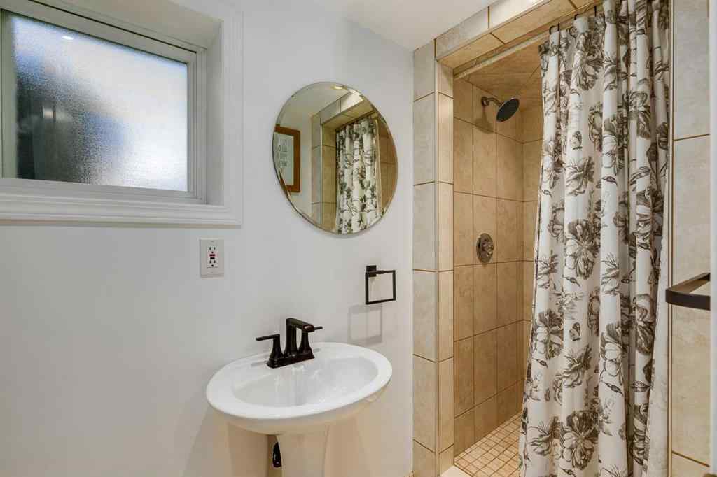 MLS® A2246633 - 1816 Glasgow Drive SW in Glendale Calgary, Residential