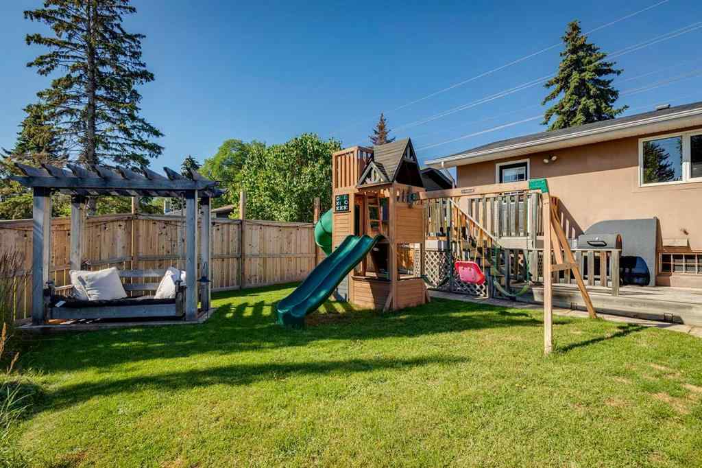 MLS® A2246633 - 1816 Glasgow Drive SW in Glendale Calgary, Residential