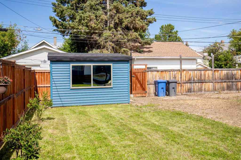 MLS® A2246637 - 4912 43 Street  in Central Innisfail Innisfail, Residential