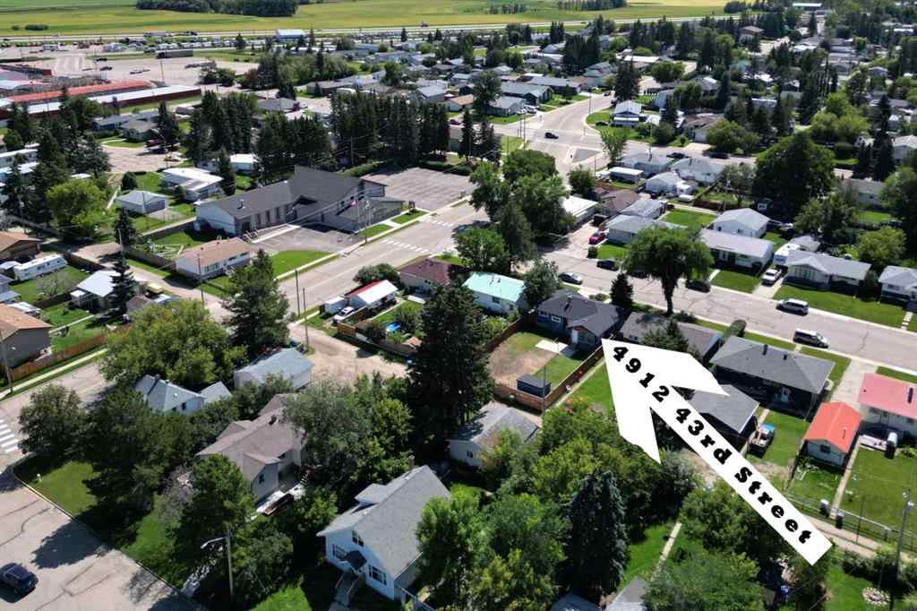 MLS® A2246637 - 4912 43 Street  in Central Innisfail Innisfail, Residential