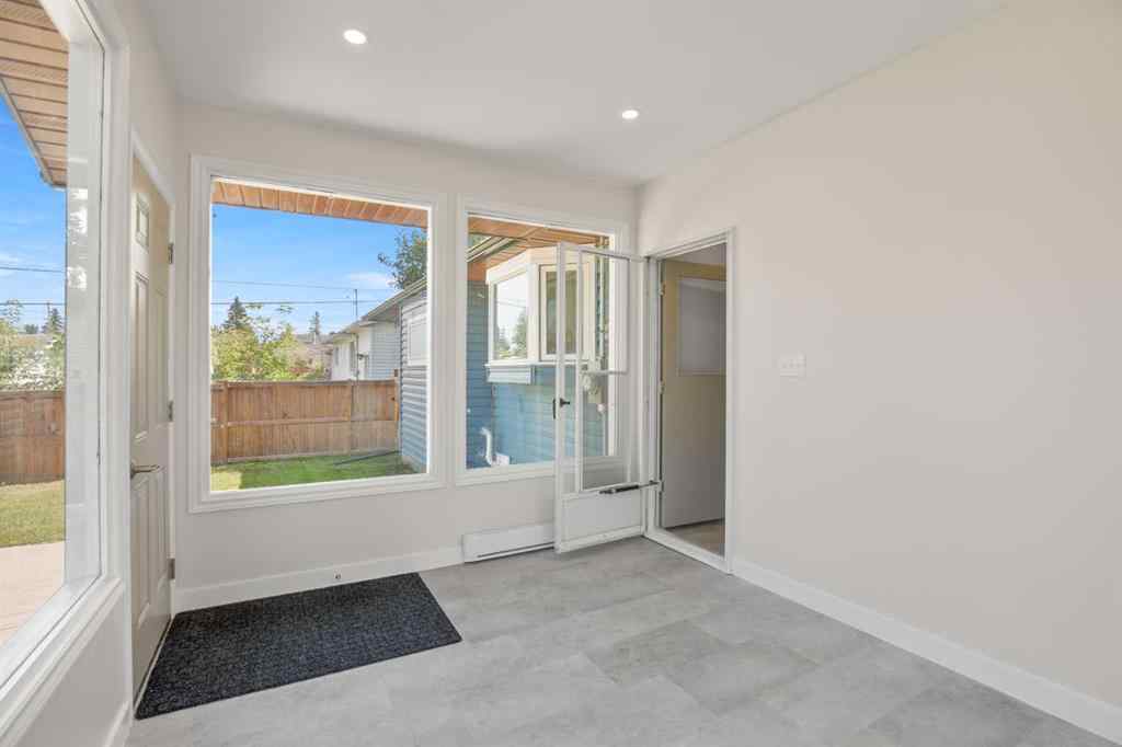 MLS® A2246637 - 4912 43 Street  in Central Innisfail Innisfail, Residential