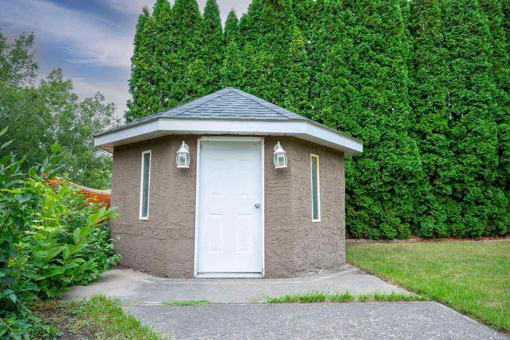 MLS® A2246639 - 1926 8 Avenue  in NONE Wainwright, Residential