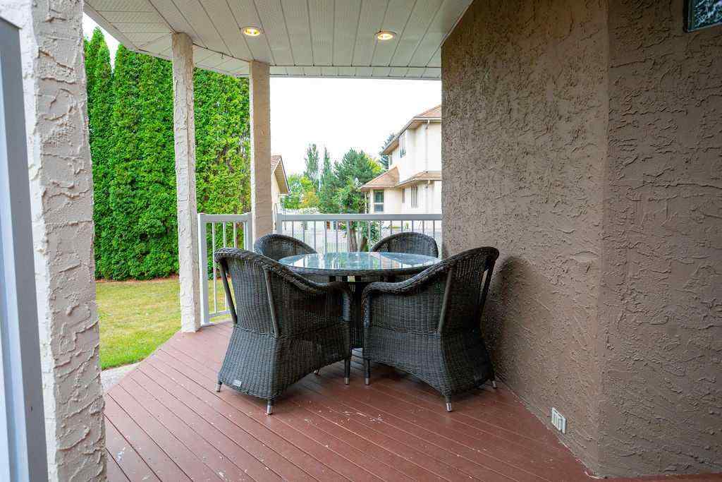 MLS® A2246639 - 1926 8 Avenue  in NONE Wainwright, Residential