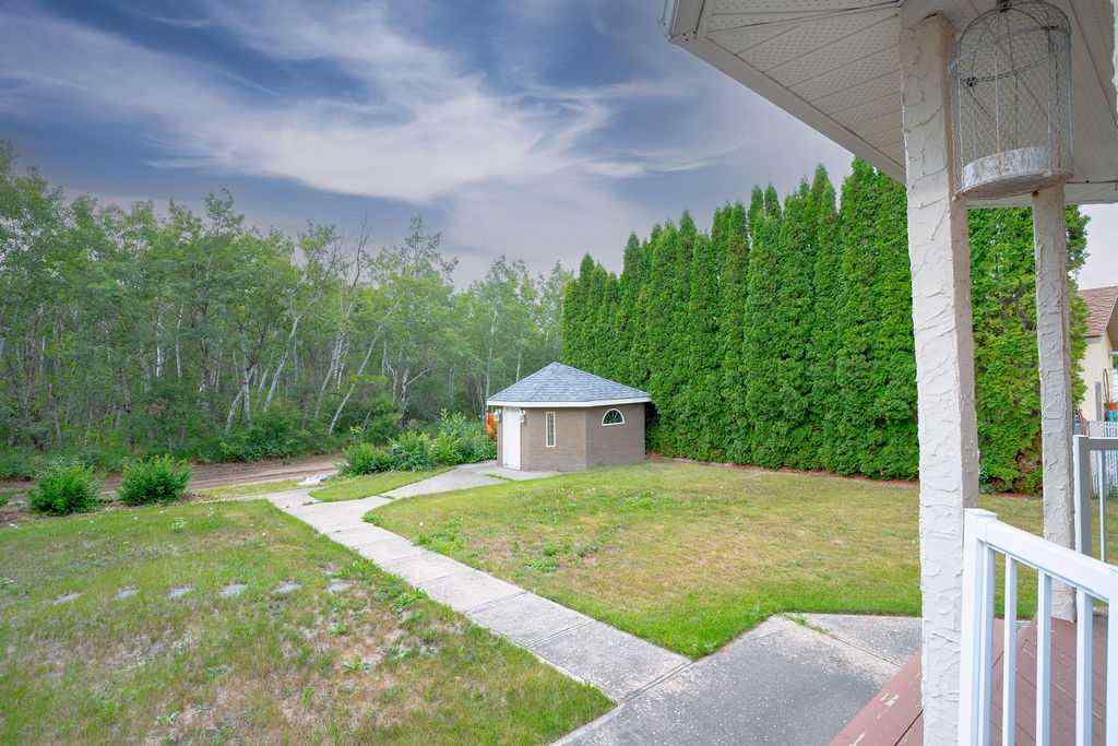 MLS® A2246639 - 1926 8 Avenue  in NONE Wainwright, Residential