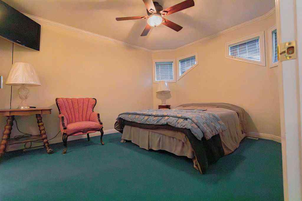 MLS® A2246639 - 1926 8 Avenue  in NONE Wainwright, Residential
