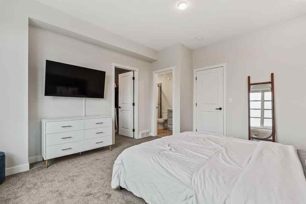 MLS® A2246641 - 422 Walgrove Way SE in Walden Calgary, Residential