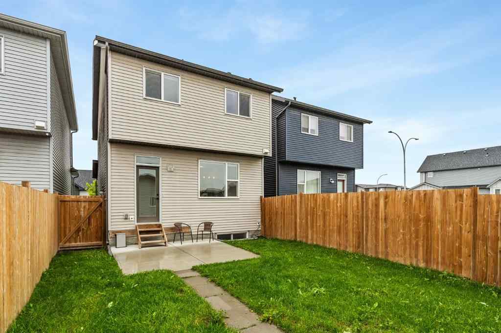 MLS® A2246641 - 422 Walgrove Way SE in Walden Calgary, Residential