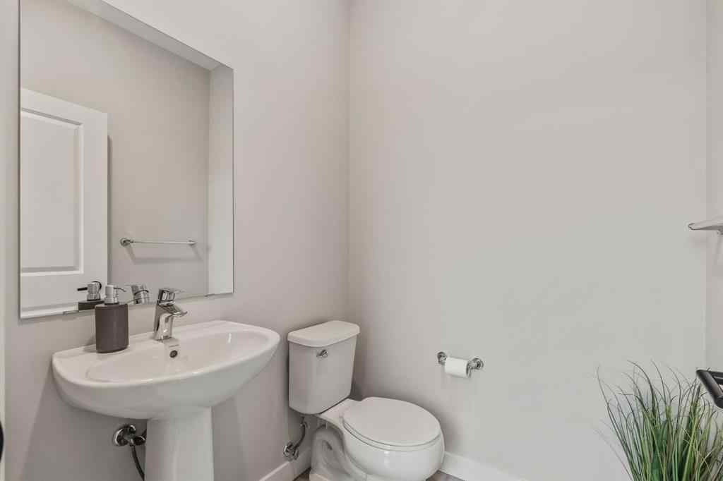 MLS® A2246641 - 422 Walgrove Way SE in Walden Calgary, Residential