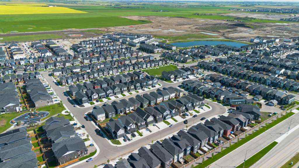 MLS® A2246644 - 75 Amblehurst Link NW in Moraine Calgary, Residential