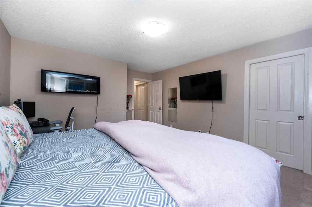 MLS® A2246653 - 5 Everwoods Close SW in Evergreen Calgary, Residential