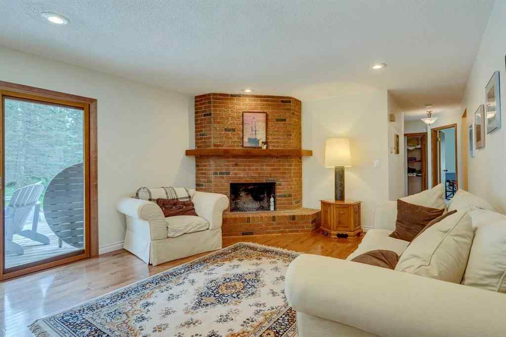 MLS® A2246657 - 28 Wolf Drive  in Redwood Meadows Rural Rocky View County, Residential