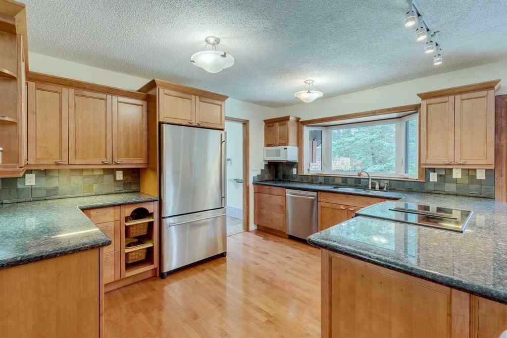 MLS® A2246657 - 28 Wolf Drive  in Redwood Meadows Rural Rocky View County, Residential