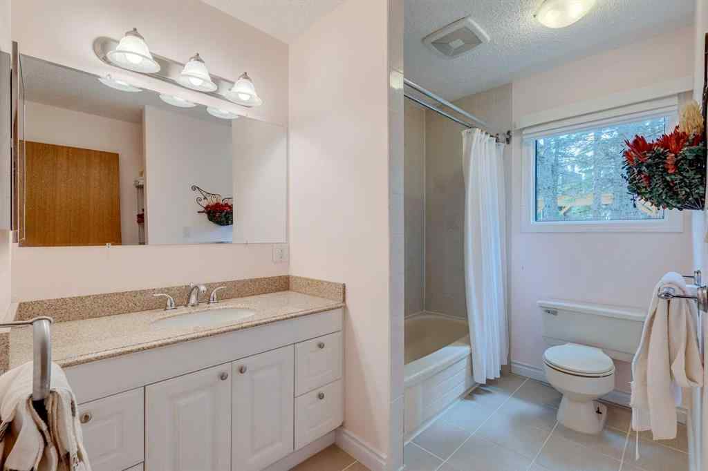 MLS® A2246657 - 28 Wolf Drive  in Redwood Meadows Rural Rocky View County, Residential