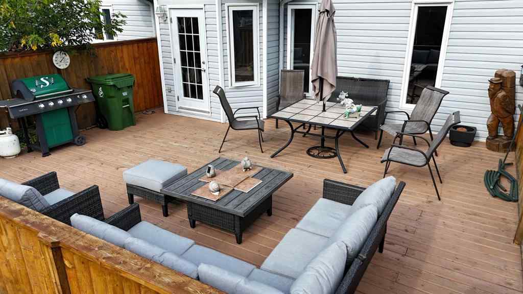 MLS® A2246667 - 1421 Edson Drive   in Edson Edson, Residential
