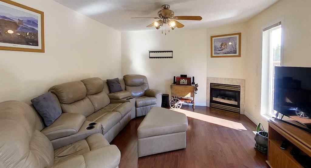 MLS® A2246667 - 1421 Edson Drive   in Edson Edson, Residential