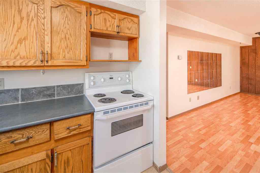 MLS® A2246670 - Unit #508 1540 29 Street NW in St Andrews Heights Calgary, Residential