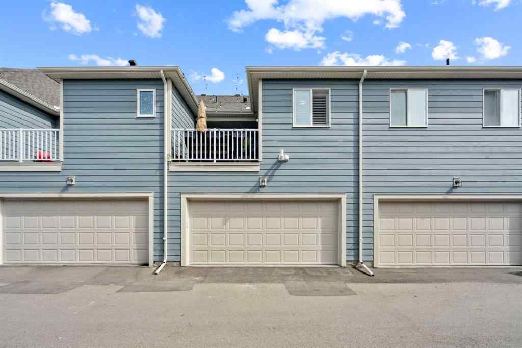 MLS® A2246671 - 125 Yorkville Avenue SW in Yorkville Calgary, Residential