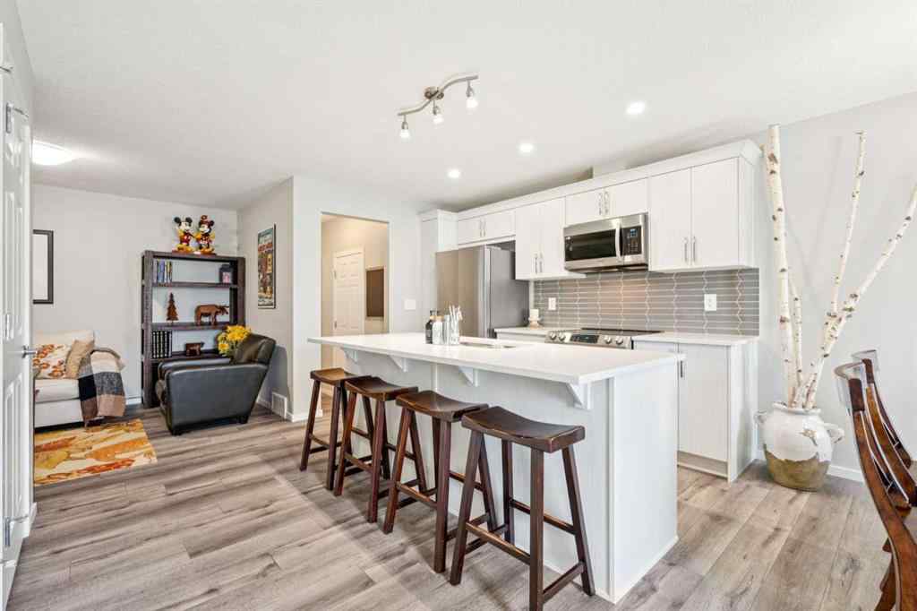 MLS® A2246671 - 125 Yorkville Avenue SW in Yorkville Calgary, Residential
