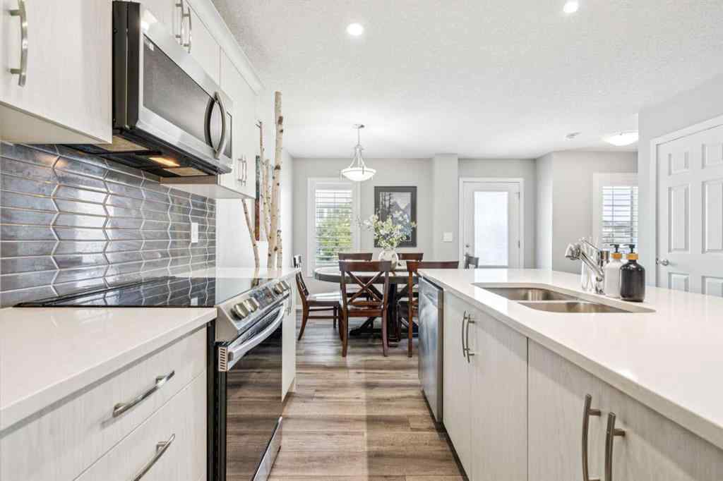 MLS® A2246671 - 125 Yorkville Avenue SW in Yorkville Calgary, Residential