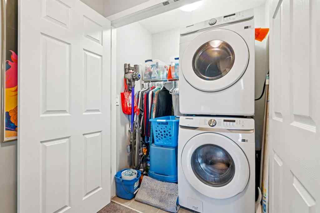 MLS® A2246671 - 125 Yorkville Avenue SW in Yorkville Calgary, Residential