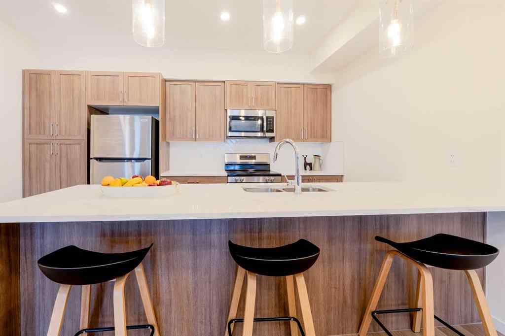 MLS® A2246674 - 763 South Point Heath SW in South Point Airdrie, Residential