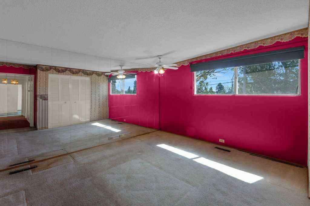 MLS® A2246690 - 4916 Norquay Drive NW in North Haven Calgary, Residential