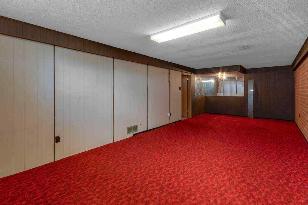 MLS® A2246690 - 4916 Norquay Drive NW in North Haven Calgary, Residential