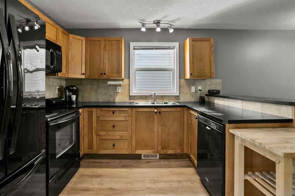 MLS® A2246691 - 701 Prairie Sound Circle NW in Highwood Village High River, Residential