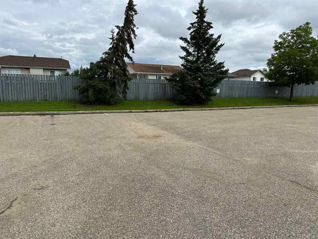 MLS® A2246697 - Unit #Unit 1 113 10530 117 Avenue  in Royal Oaks Grande Prairie, Commercial