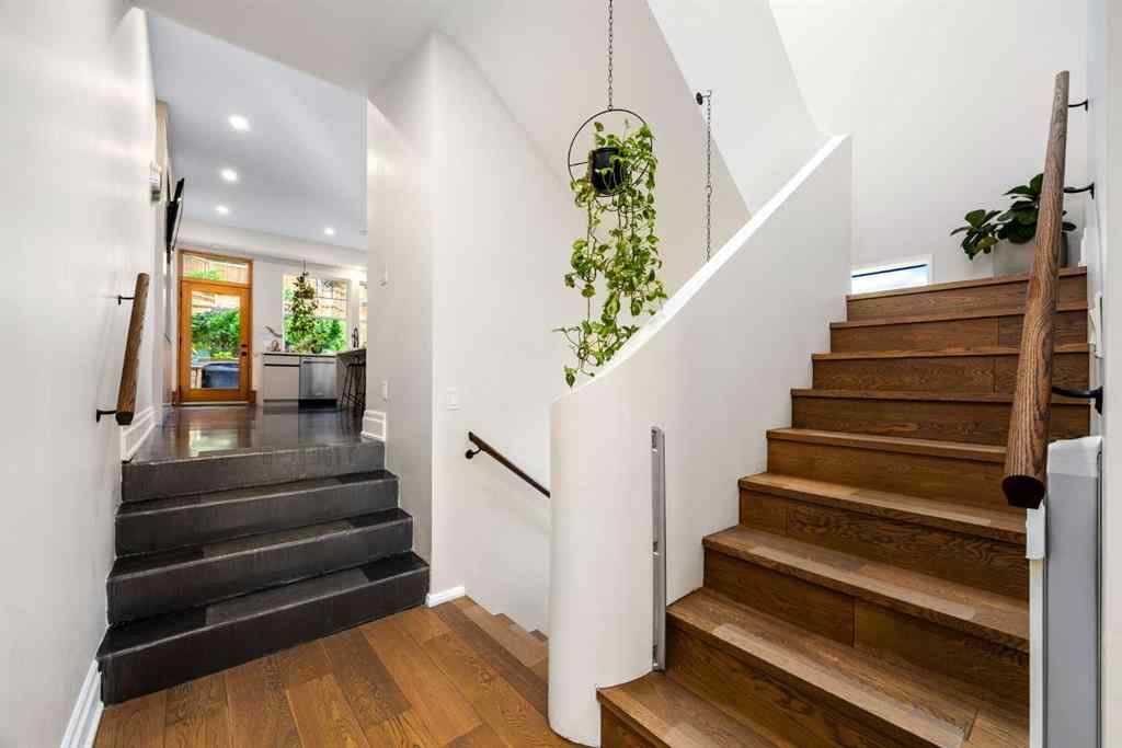 MLS® A2246698 - 1129 Maggie Street SE in Ramsay Calgary, Residential