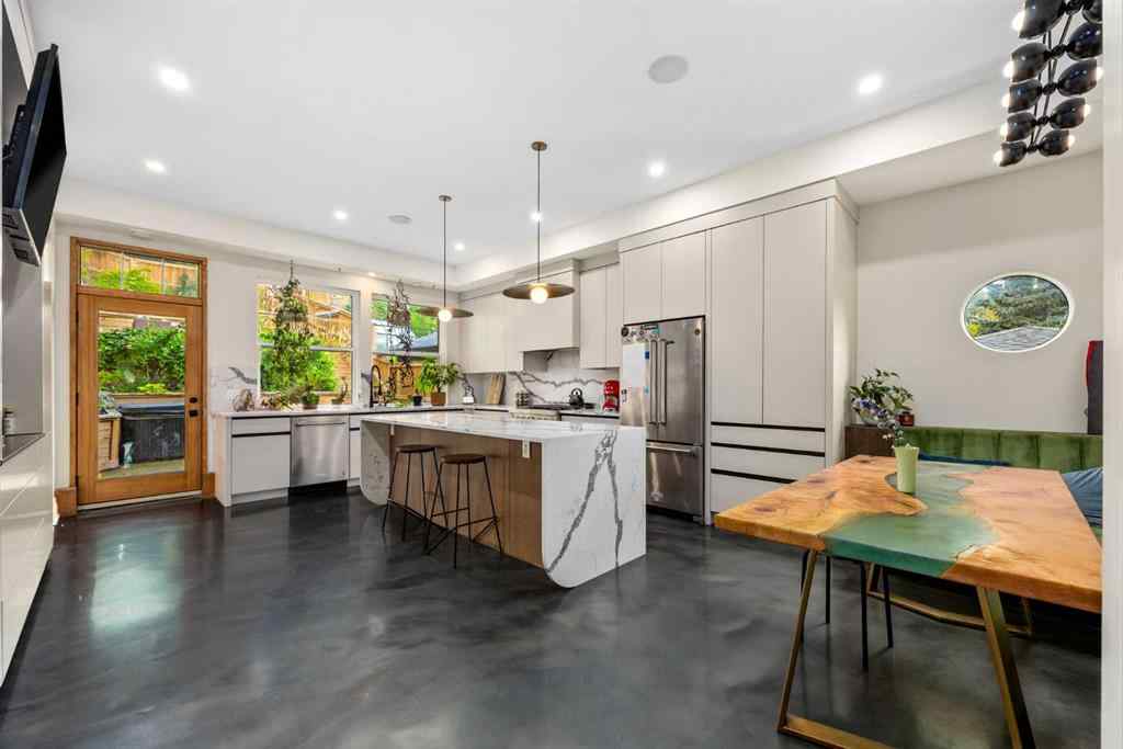 MLS® A2246698 - 1129 Maggie Street SE in Ramsay Calgary, Residential