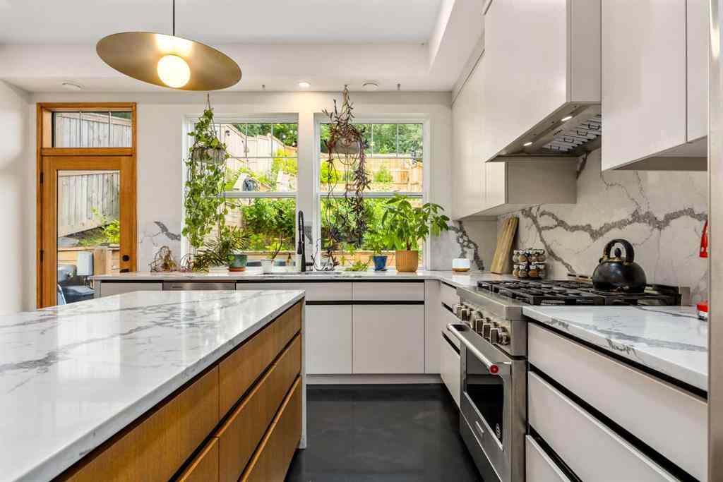 MLS® A2246698 - 1129 Maggie Street SE in Ramsay Calgary, Residential