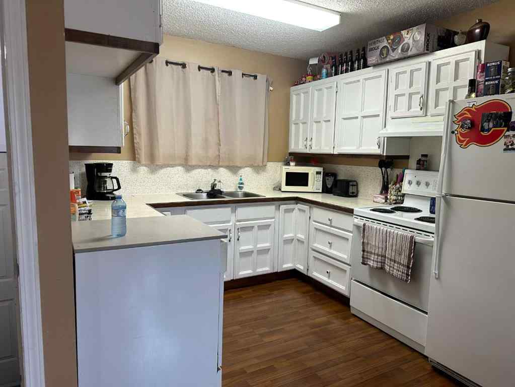 MLS® A2246700 - 6018 50 Street  in NONE Taber, Residential