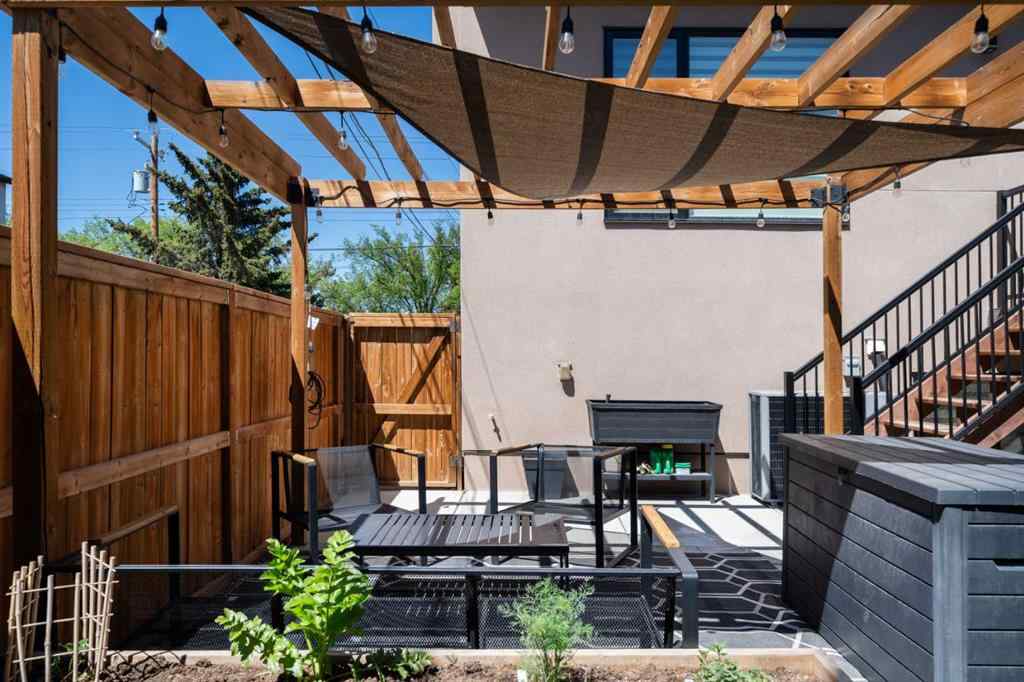 MLS® A2246701 - 2129 20 Avenue SW in Richmond Calgary, Residential