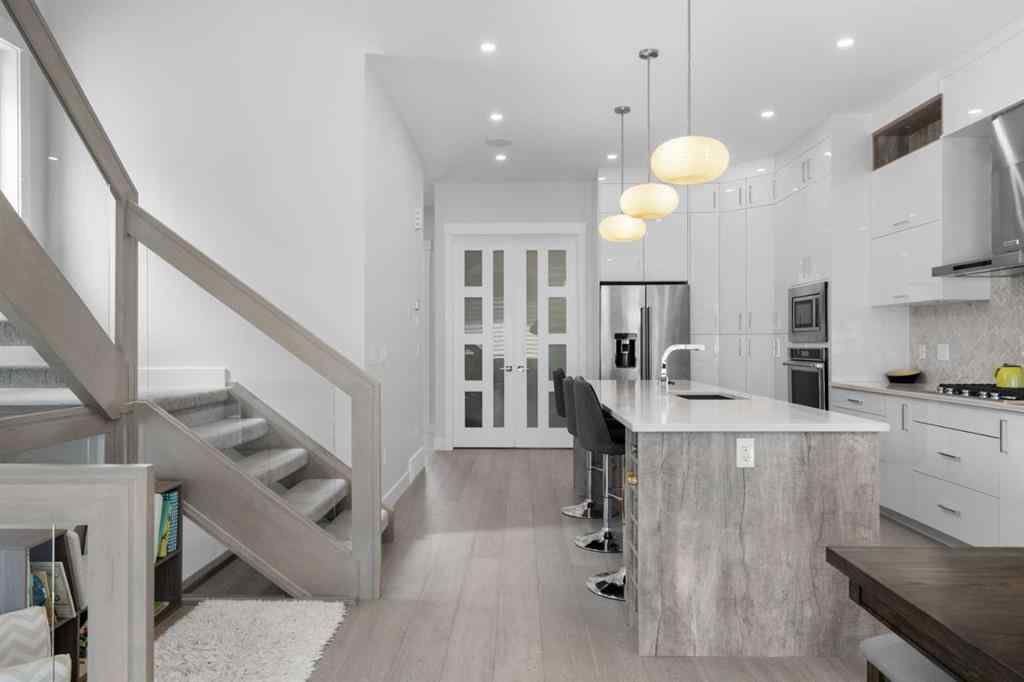 MLS® A2246701 - 2129 20 Avenue SW in Richmond Calgary, Residential