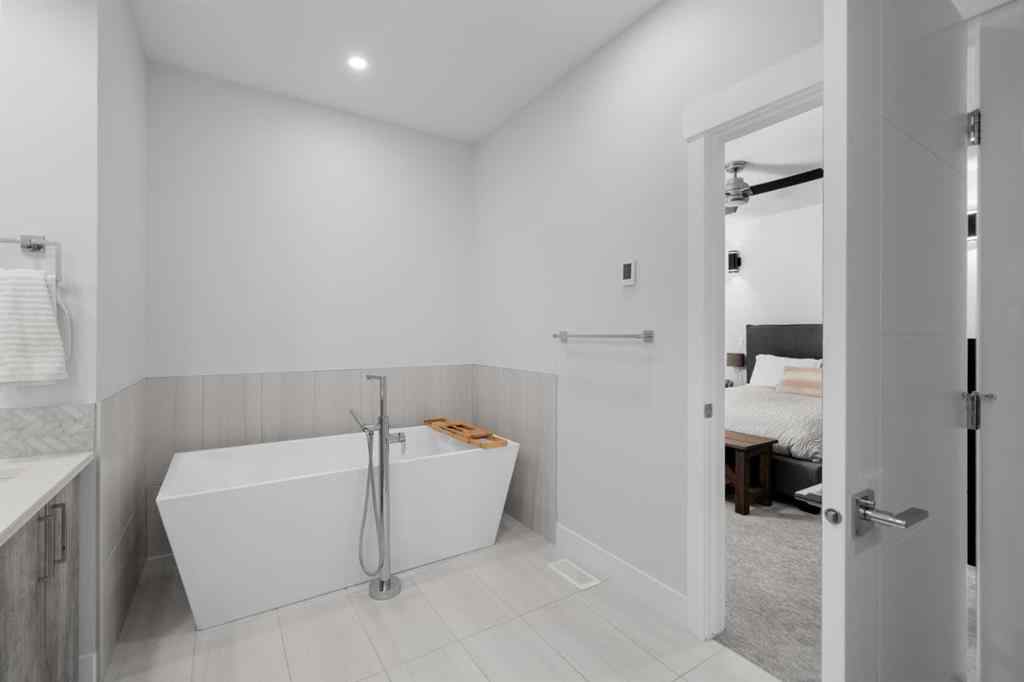 MLS® A2246701 - 2129 20 Avenue SW in Richmond Calgary, Residential