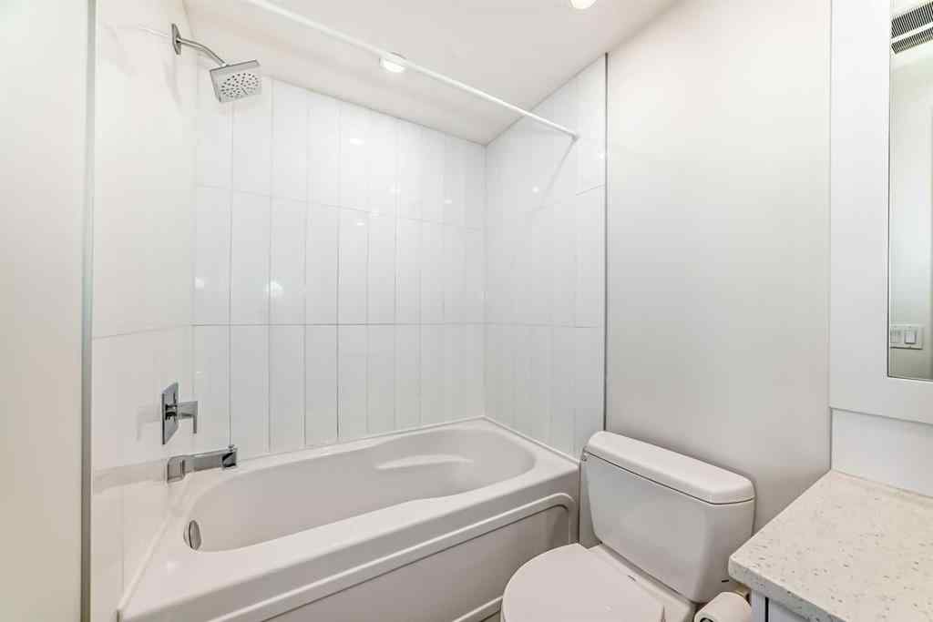 MLS® A2246712 - 1816 47 Street NW in Montgomery Calgary, Residential