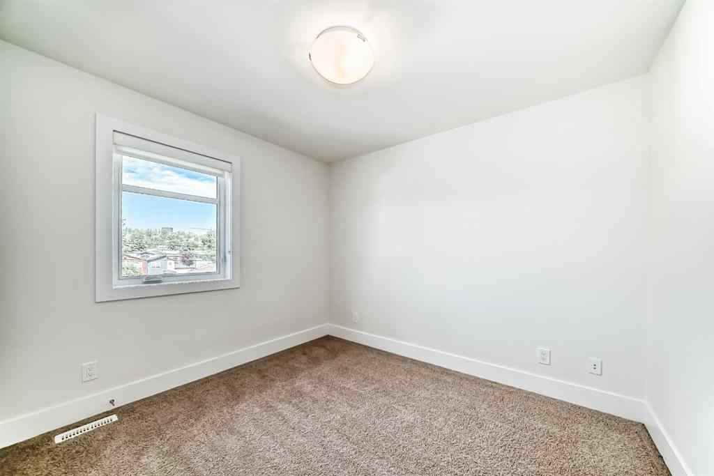 MLS® A2246712 - 1816 47 Street NW in Montgomery Calgary, Residential