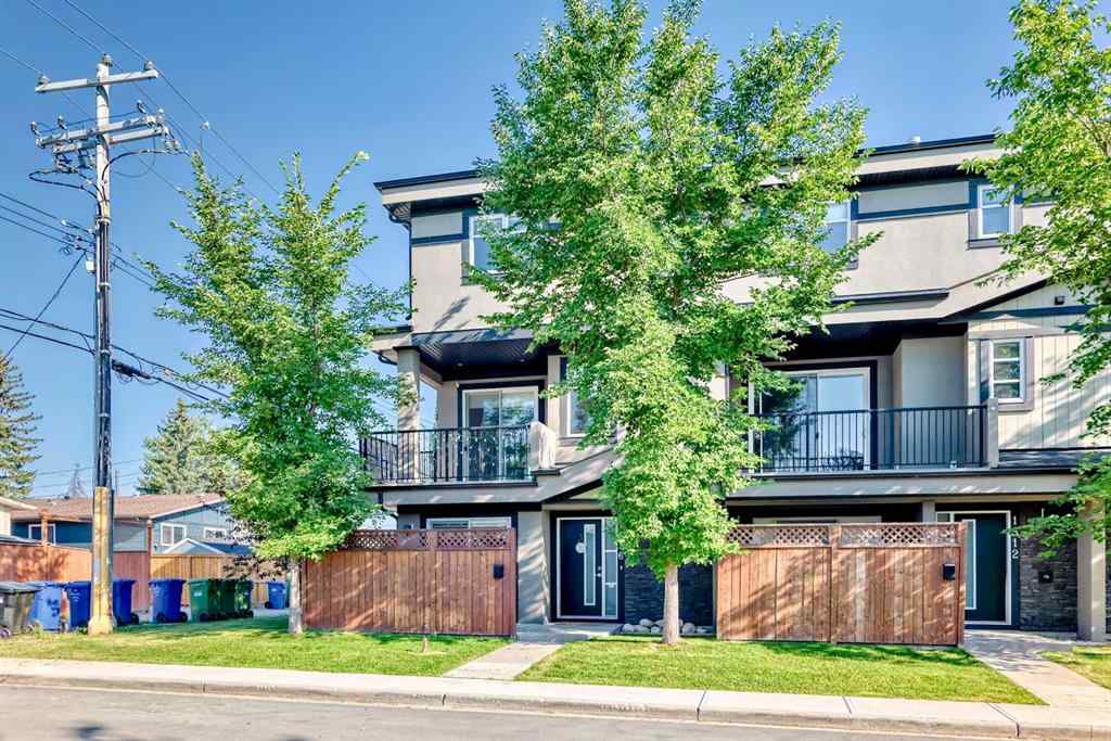 MLS® A2246712 - 1816 47 Street NW in Montgomery Calgary, Residential