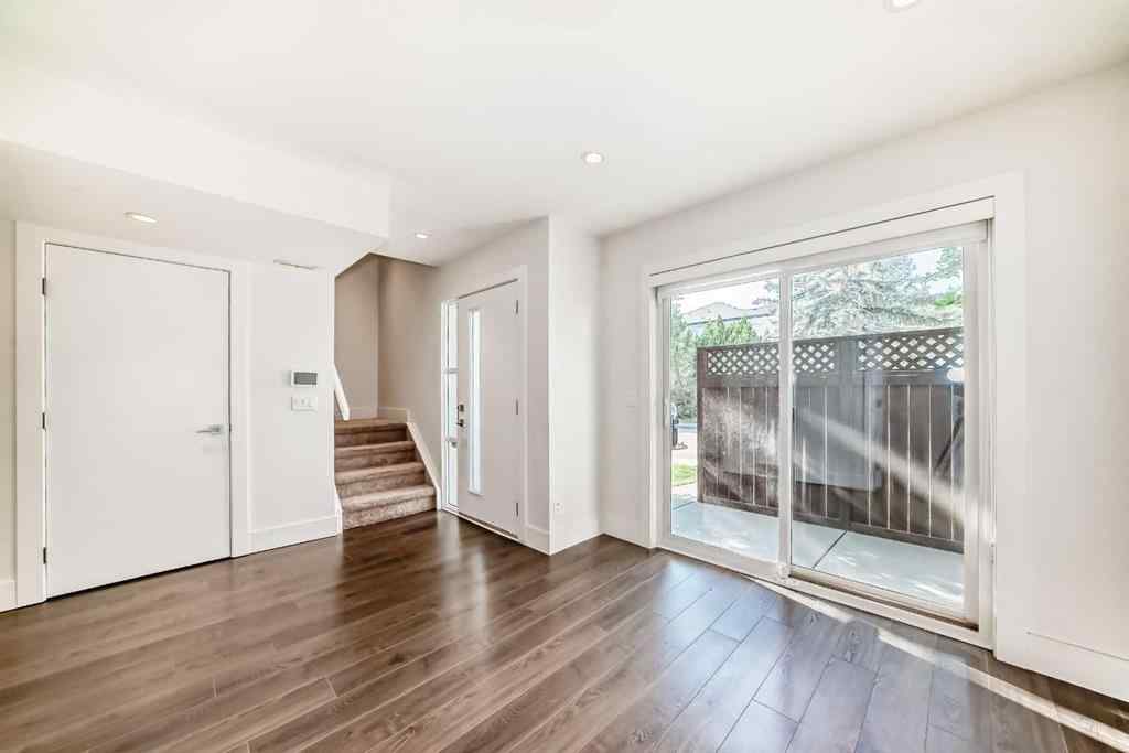 MLS® A2246712 - 1816 47 Street NW in Montgomery Calgary, Residential