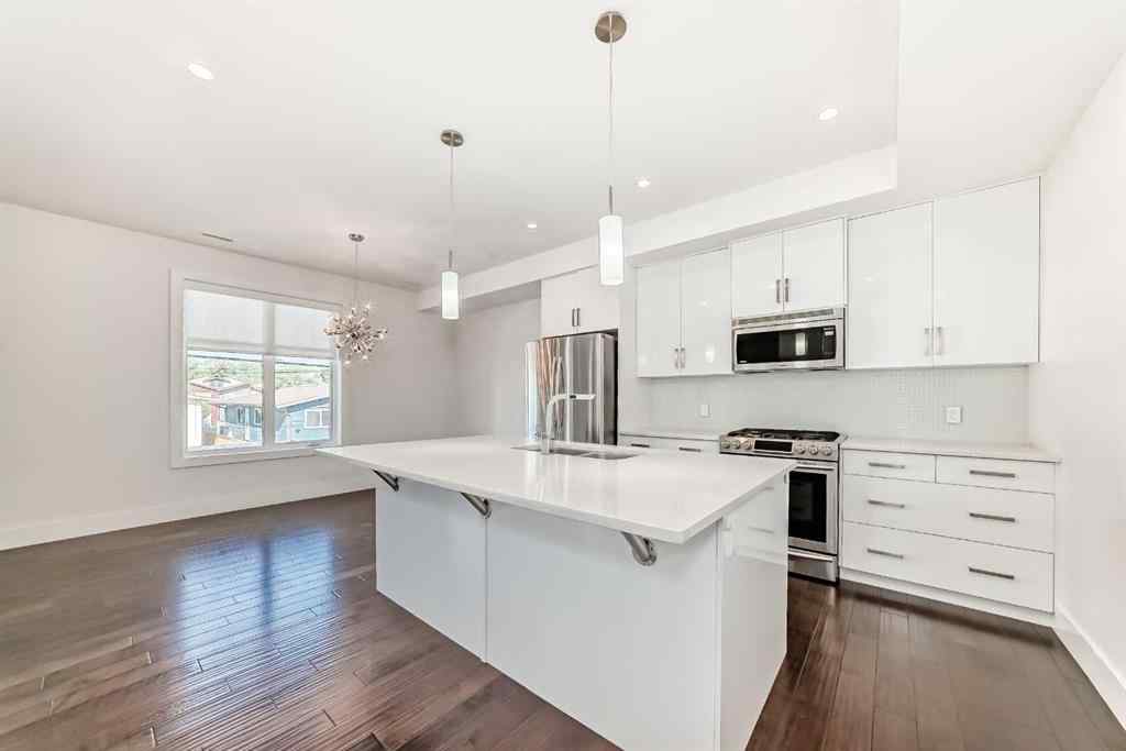 MLS® A2246712 - 1816 47 Street NW in Montgomery Calgary, Residential