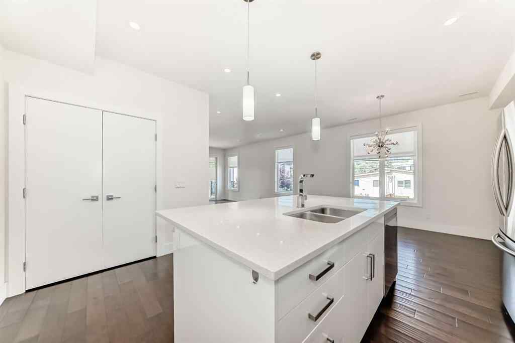 MLS® A2246712 - 1816 47 Street NW in Montgomery Calgary, Residential