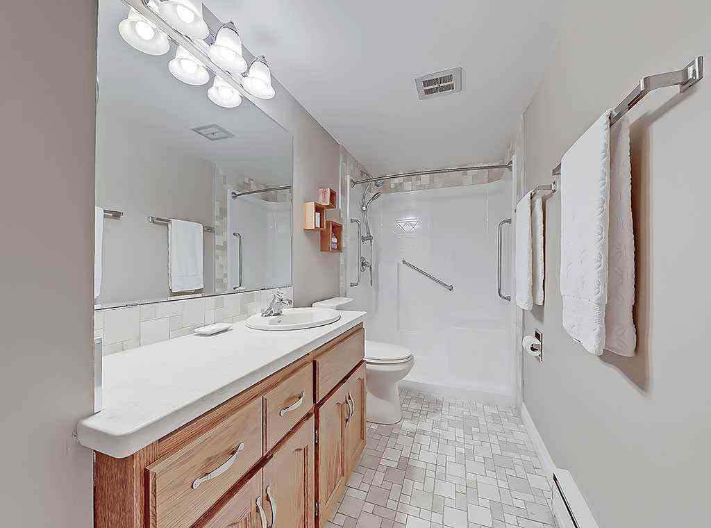 MLS® A2246717 - Unit #100 524 Cedar Crescent SW in Spruce Cliff Calgary, Residential