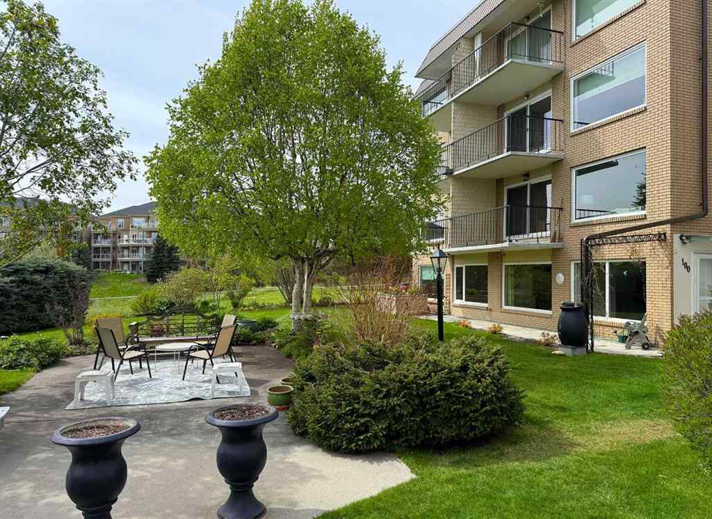 MLS® A2246717 - Unit #100 524 Cedar Crescent SW in Spruce Cliff Calgary, Residential